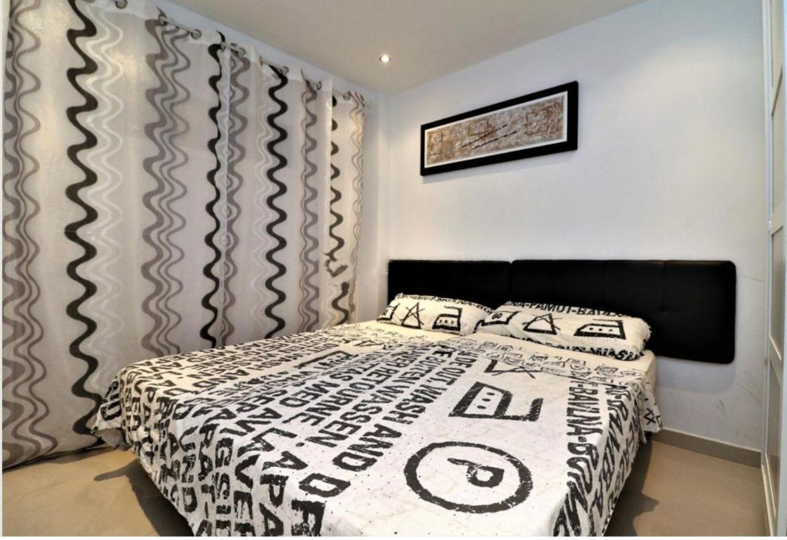 Levante Beachfront Luxury Apartment Benidorm Extérieur photo
